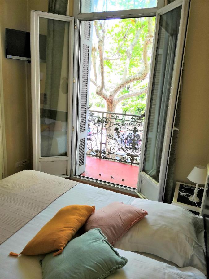 Hotel Le Victoria Draguignan Exterior photo